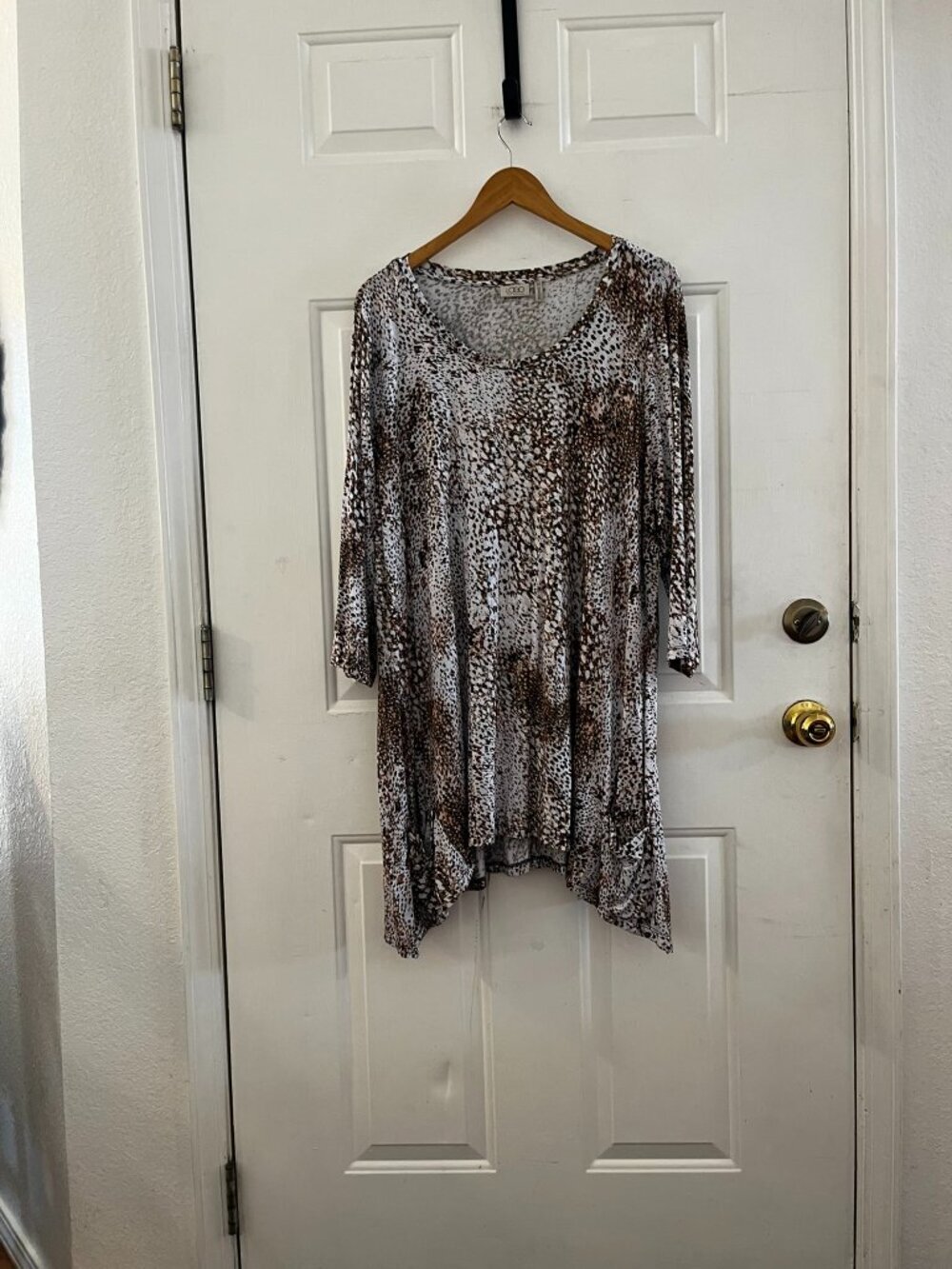 3 Logo Lori Goldstein Woman's Plus-Size Light-Weight Long Tunics Sz 3x